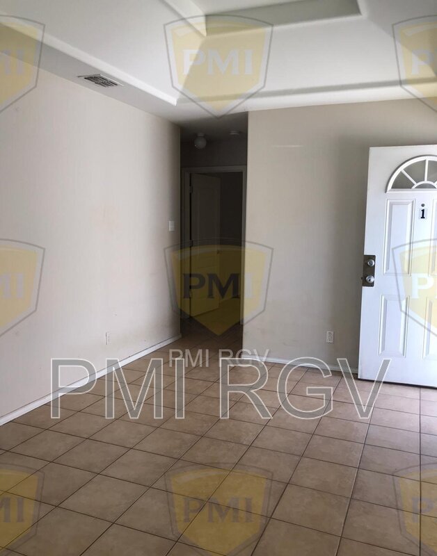 Building Photo - 806 S Palm Dr