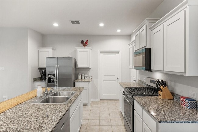 Foto del edificio - 105 Greengate Dr