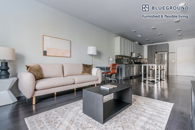 Foto del edificio - 3929 Landmark Ct