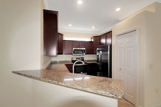 Building Photo - Gran Paradiso Annual Villa for Rent