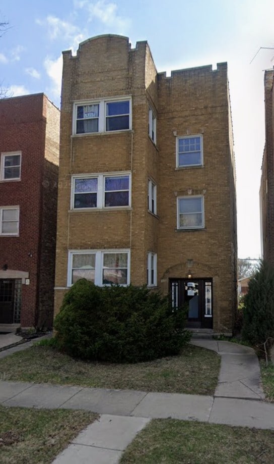 Building Photo - 8413 Monticello Ave