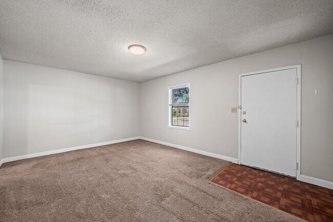 Foto del edificio - Cozy Home with Bonus Room, Minutes from TTU