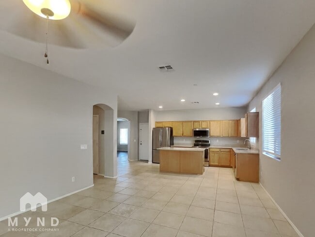 Building Photo - 4053 S Shady Ct
