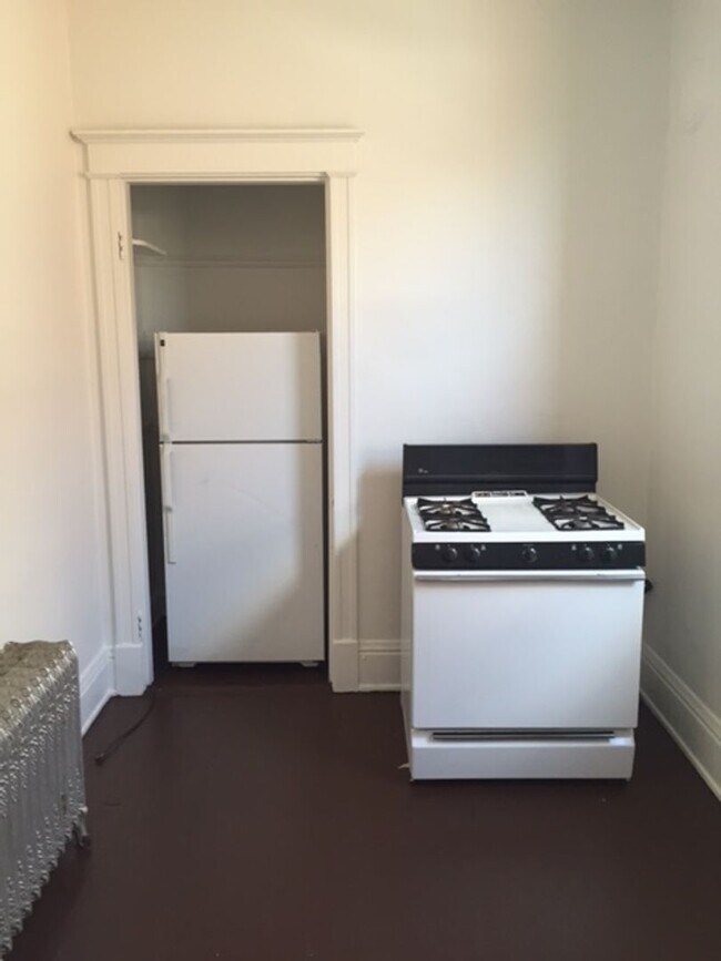 Foto del edificio - 3227 Jefferson Ave