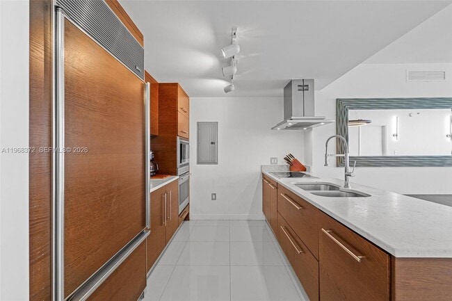 Foto del edificio - 495 Brickell Ave