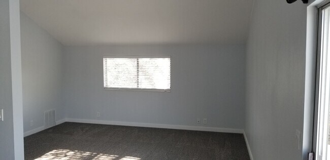 Foto del edificio - 3550 Parkway Blvd
