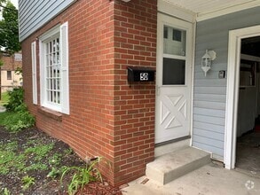 Building Photo - 50 Brickman Ave