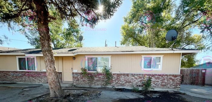 Foto principal - Charming 2-Bedroom 1 Bath fenced yard with patio