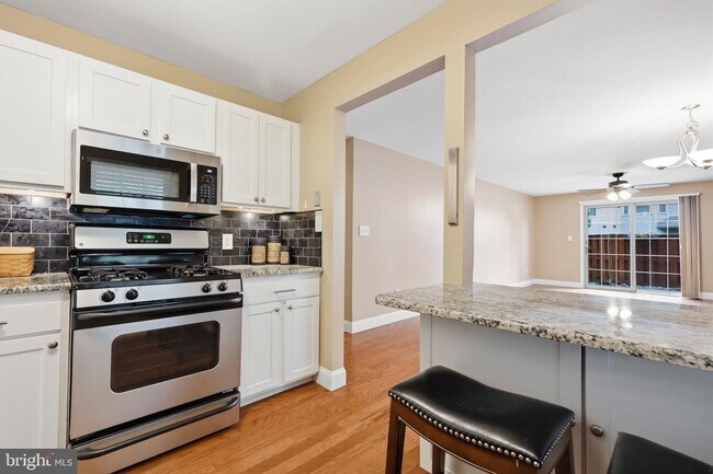 Foto del edificio - 3105 Danbury Ct