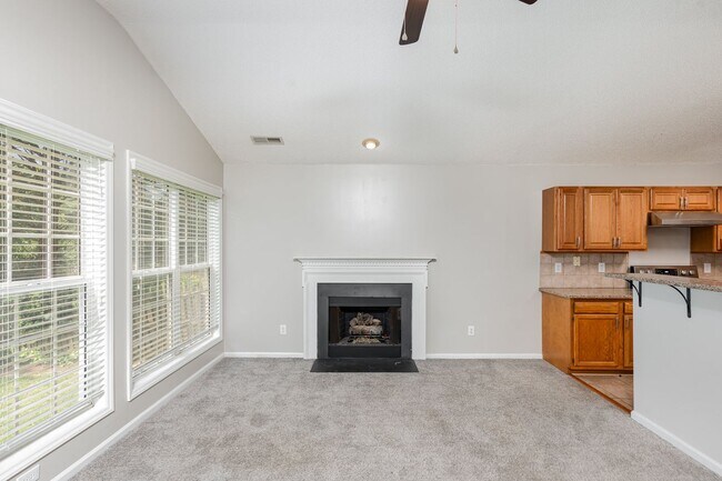 Foto del edificio - 3 Bedroom 2 Bathroom Home in Walden Creek