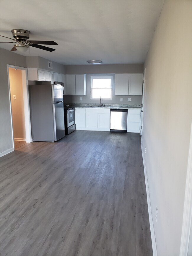 Foto del edificio - 9517 5th Bay St #A