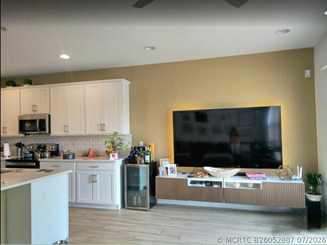 Building Photo - 10084 Brickhill Dr