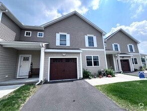 Building Photo - 309 Old Village Cir
