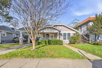 Building Photo - 843 N Clinton Ave