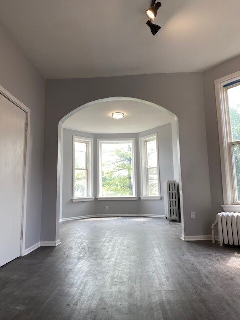 Foto del edificio - 1548 S Drake Ave