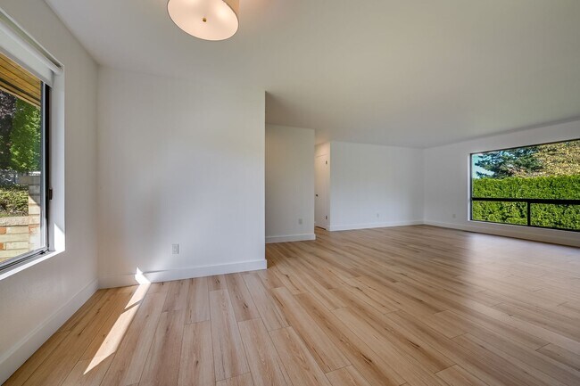 Foto del edificio - Updated 2 Bedroom House in Magnolia