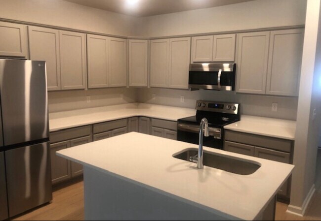 Foto del edificio - 309 Cornstalk Cir