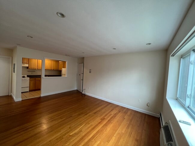 Foto del edificio - 34 Gardner St