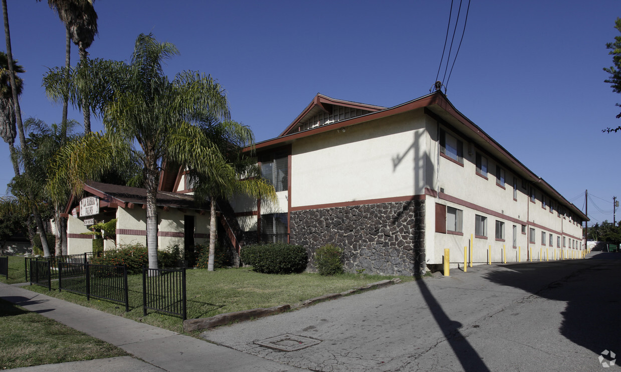 Foto del edificio - La Habra Palms