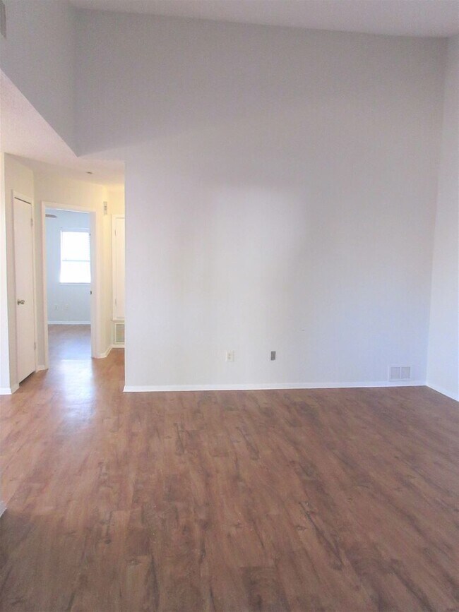 Foto del edificio - 12321 Patron Dr