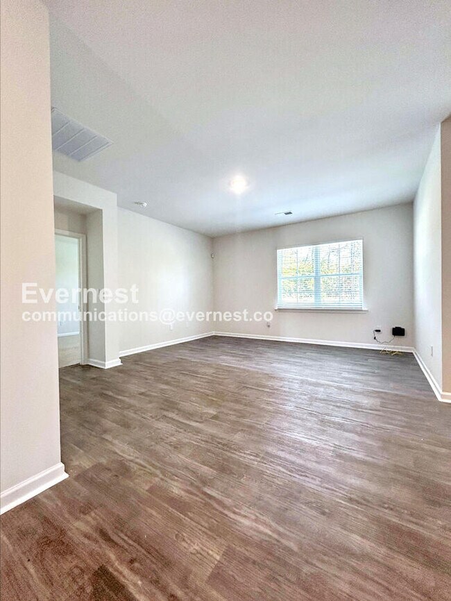 Foto del edificio - 152 Lulu Ln