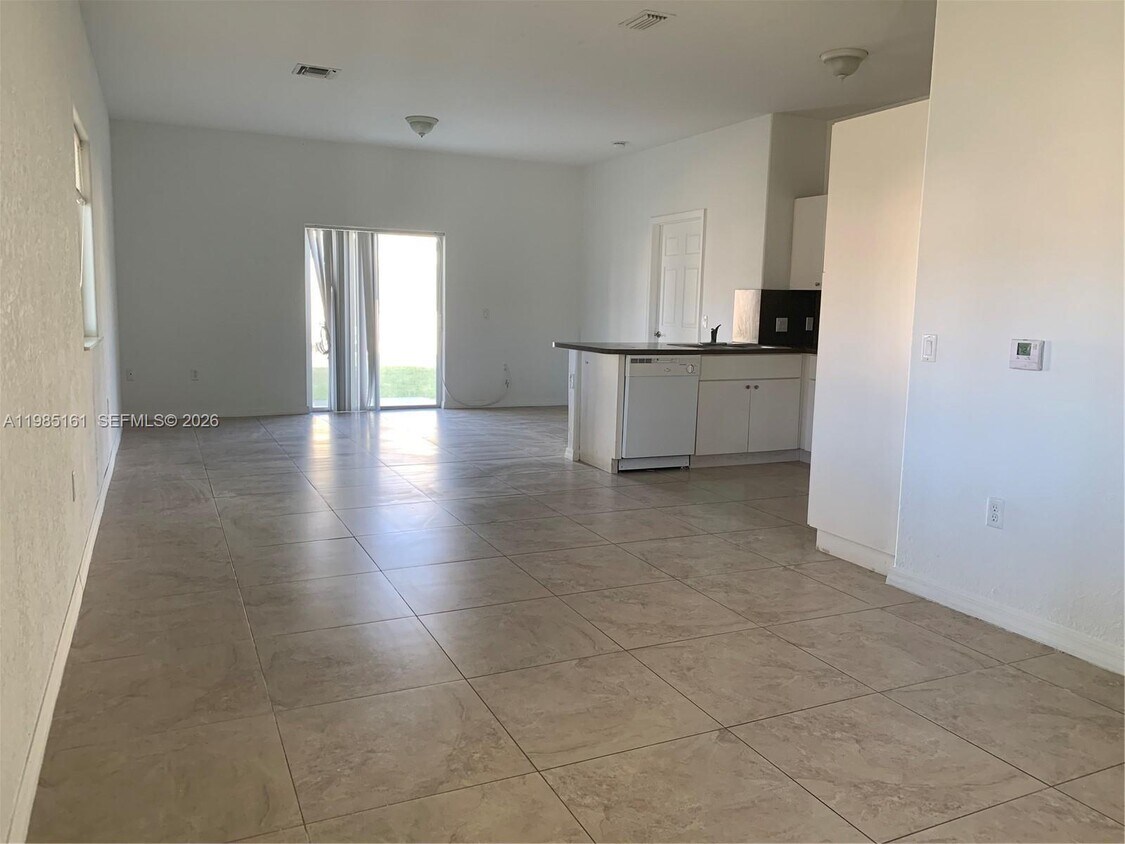 Building Photo - 13276 Old Biscayne Dr