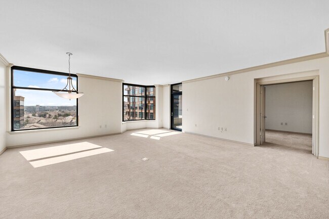 Foto del edificio - Come live in Penterra Plaza!