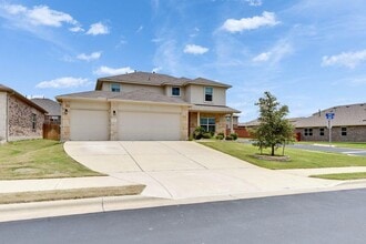 Building Photo - 133 Kramer St