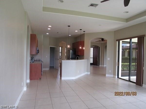 Foto del edificio - 12556 Astor Pl