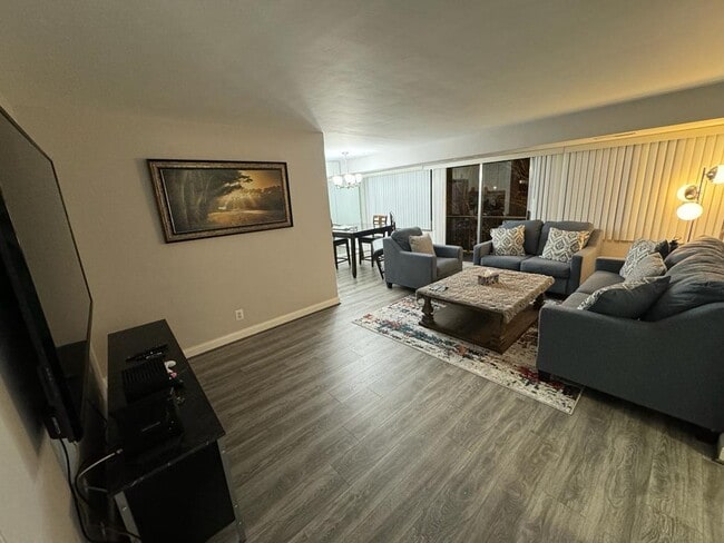 Foto del edificio - 401 N Armistead St