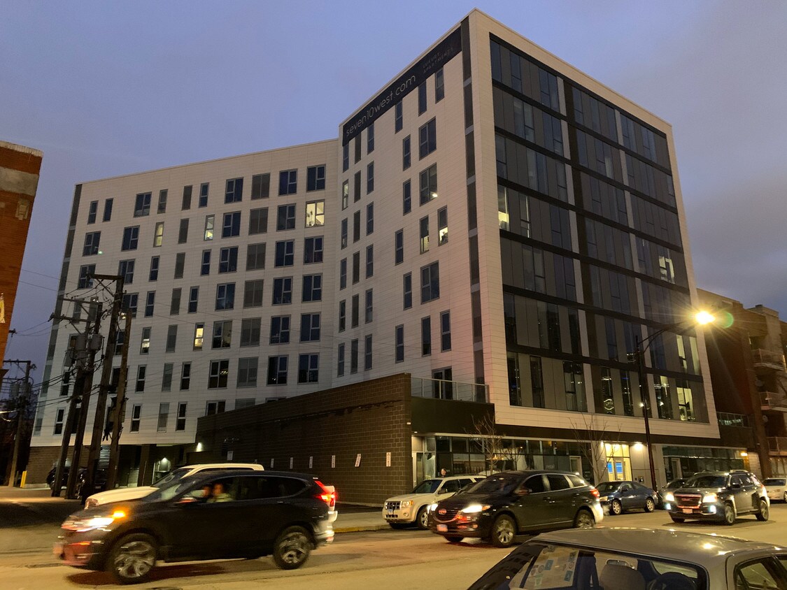 Primary Photo - 710 W Grand Ave
