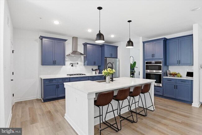 Building Photo - 15717 Tierra Dr