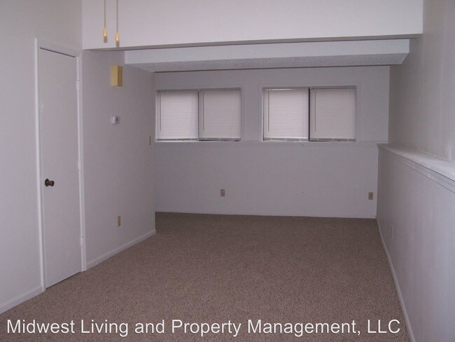 Building Photo - 7105 Fulton Rd