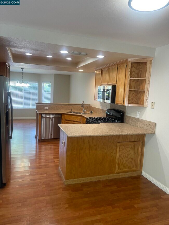 Foto del edificio - 658 S Blackbrush Ln
