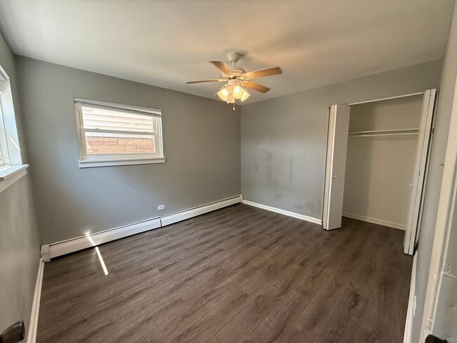 Building Photo - 1819 N 38th Ave