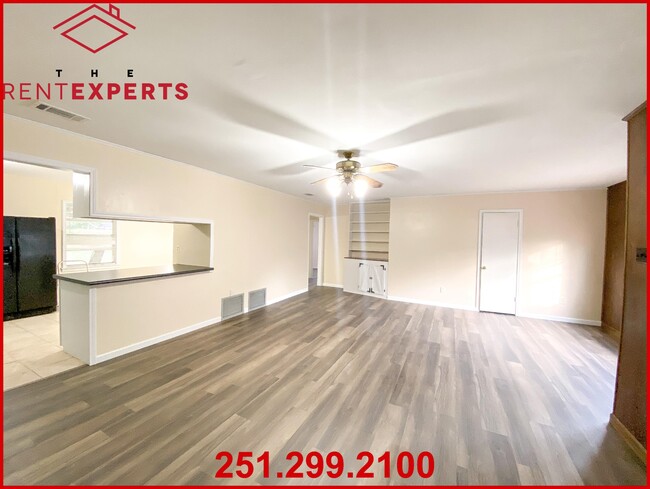 Foto del edificio - 7206 Tangerine Ave