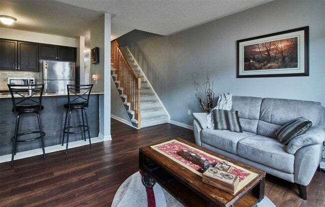 Building Photo - Outstanding 3-Bedroom Townhouse (3 Bed, 3 ...