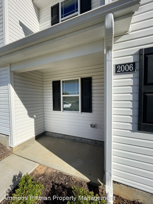 Foto del edificio - 2 br, 2.5 bath House - 2006 Wiggins Village