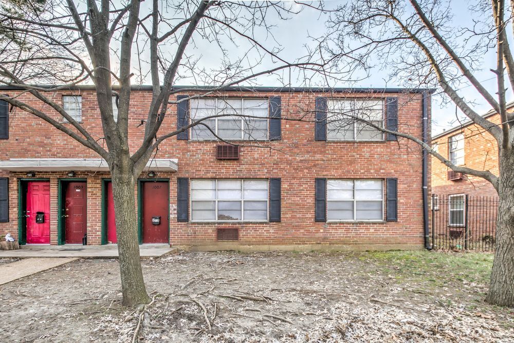 Foto principal - 1010 Wild Cherry Lane - 1