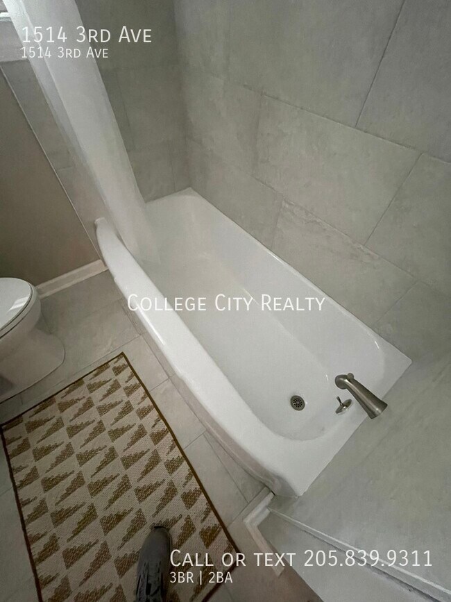 Foto del edificio - 1514 3rd Ave