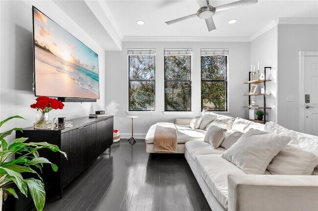 Foto del edificio - 548 Copley Ln