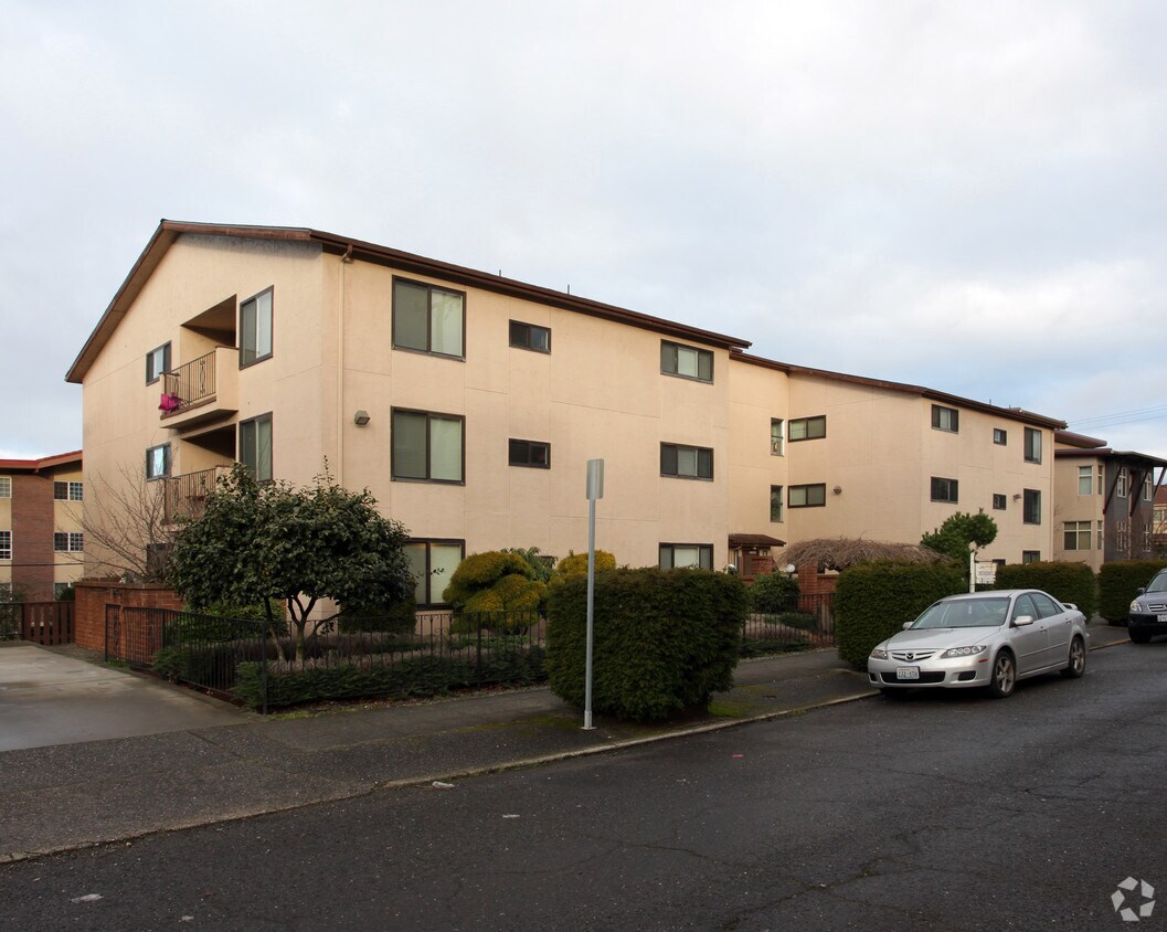 Primary Photo - Villa Anita Apartments
