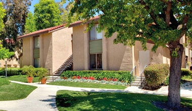 Building Photo - Indian Oaks