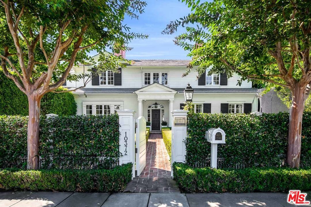 10372 Strathmore Dr, Los Angeles, CA 90024 House Rental in Los