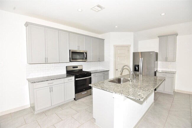 Foto del edificio - Cordelia Court, Fresno, TX 77545 - 4 BR 2 BA single-family home