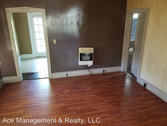 Foto del edificio - 2 br, 1 bath House - 408 3rd Ave SW