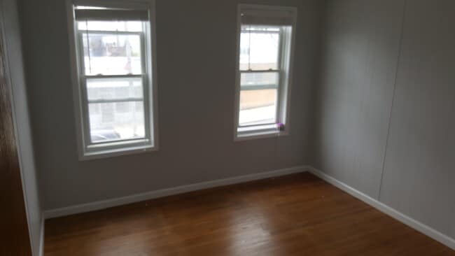 2nd bedroom - 122 chestnut st