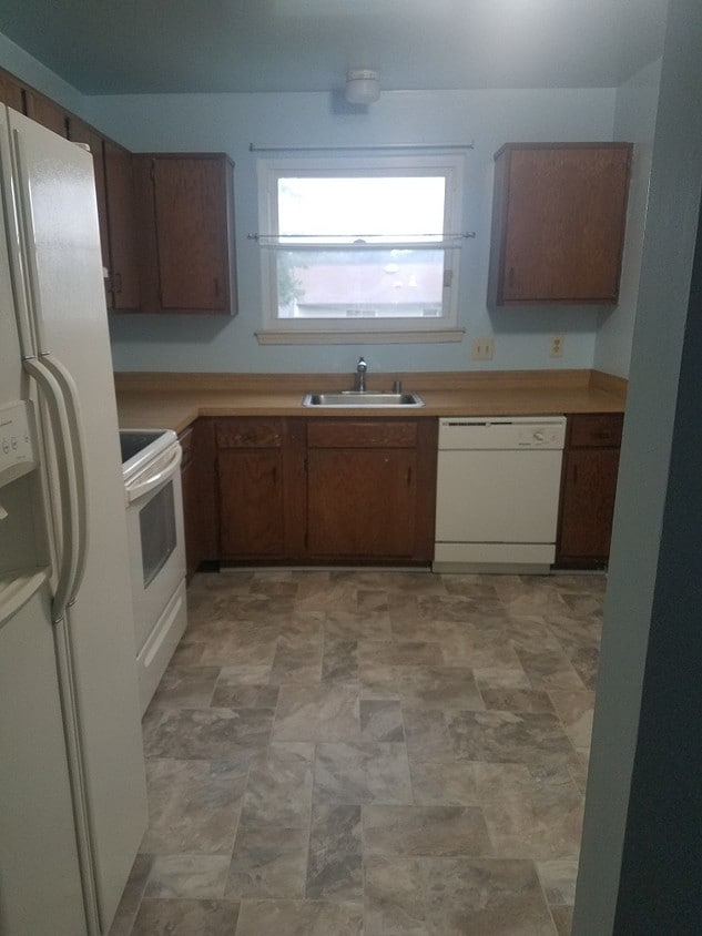 Building Photo - 3902 New Haven Dr