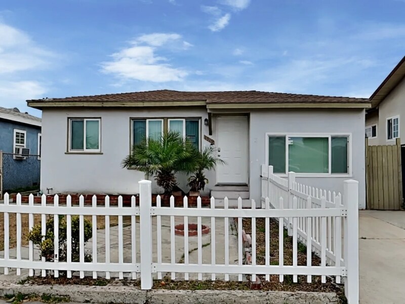 Foto principal - 1520 E L St
