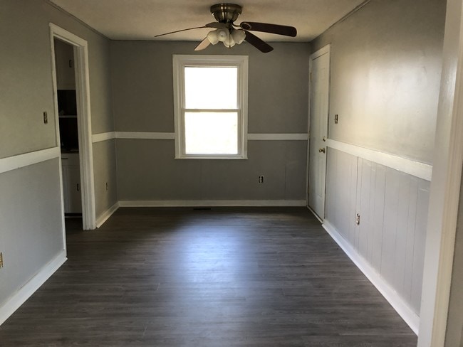 Dining Room - 7303 Duval Ave